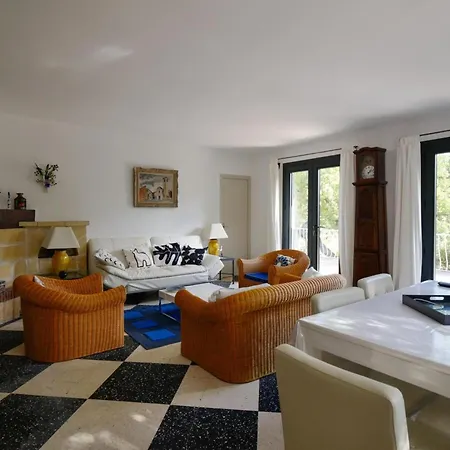 Villa Familiale Climatisee A 5 Min De La Avec Parking Et Wifi - Fr-1-728-17 Sainte-Maxime