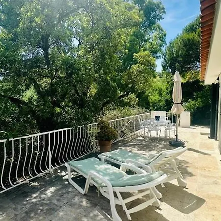 Familiale Climatisee A 5 Min De La Avec Parking Et Wifi - Fr-1-728-17