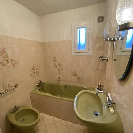 Sainte-maxime, 5 Pieces, 9 Personnes - Fr-1-226-503 Villa Sainte-Maxime